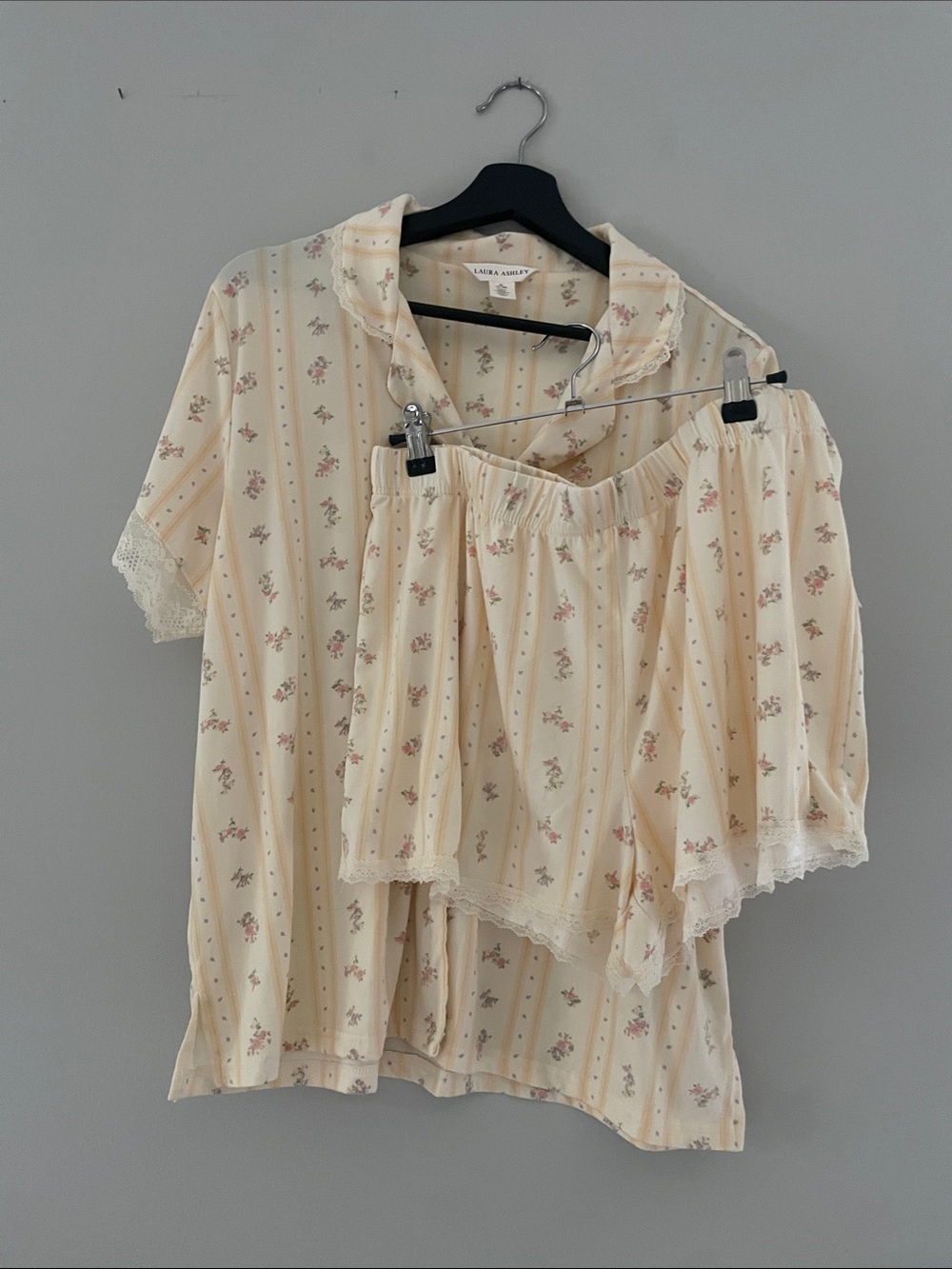 Laura Ashley Cream Floral Rayon Lounge Top with Lace Trim